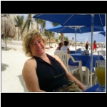 pdc_053_beach_georgi.jpg